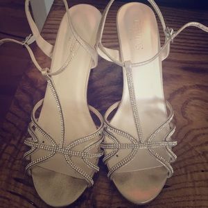 david’s bridal nora bridesmaid shoes